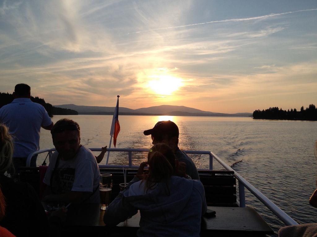 Apartman S Vyhledem Na Jezero ลิปโนนัดเวิลตาวู ภายนอก รูปภาพ